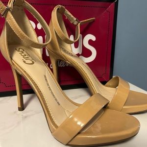 Sam Edelman Circus Angela sandals - size 7